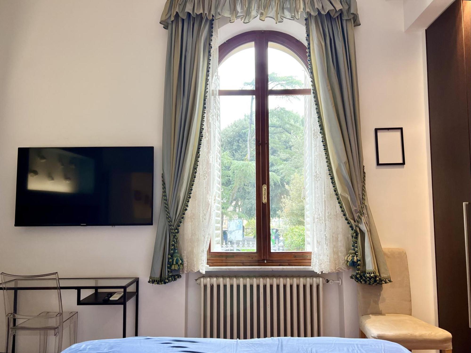 Villa Liberty Townhouse Siena Esterno foto