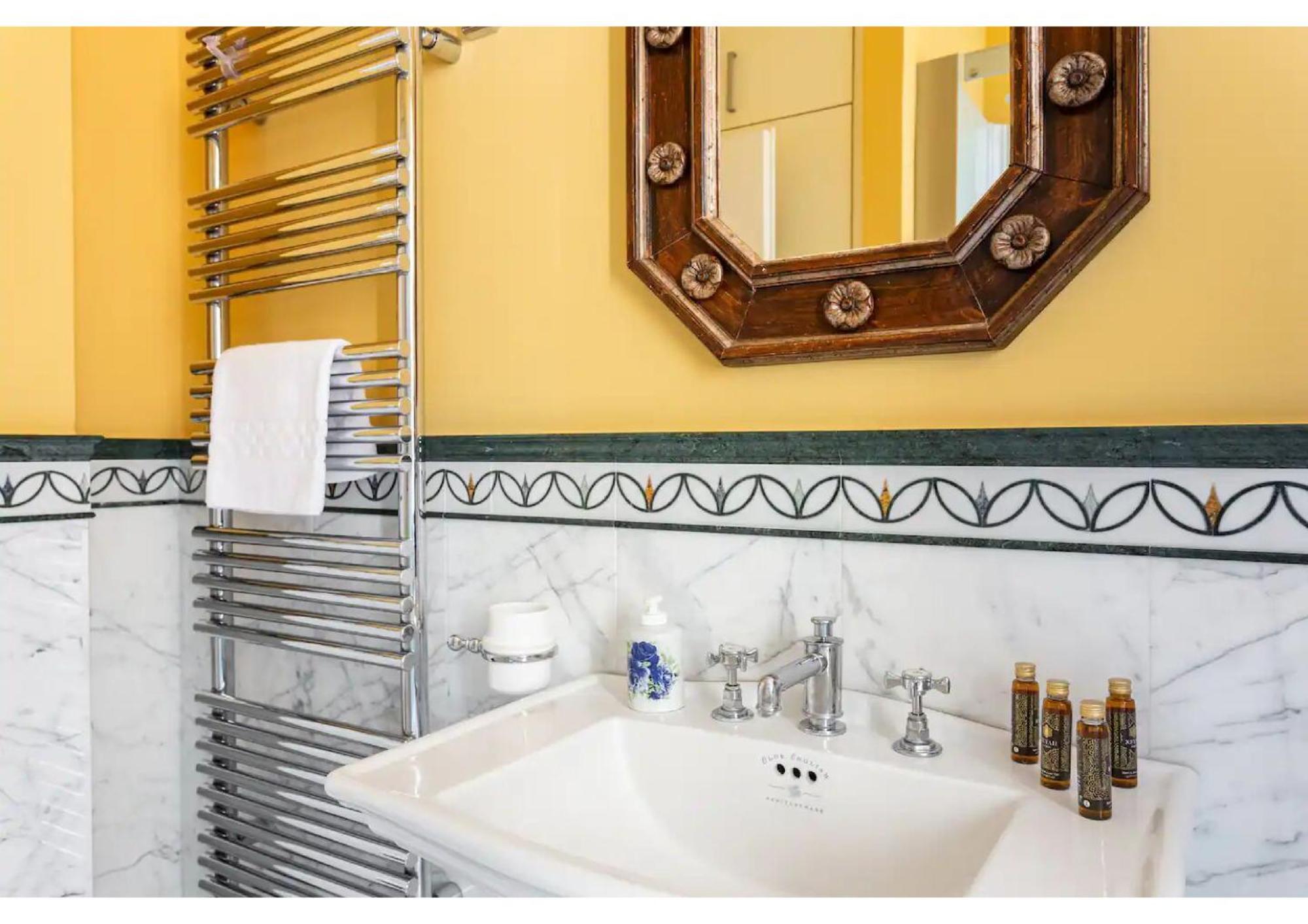 Villa Liberty Townhouse Siena Esterno foto